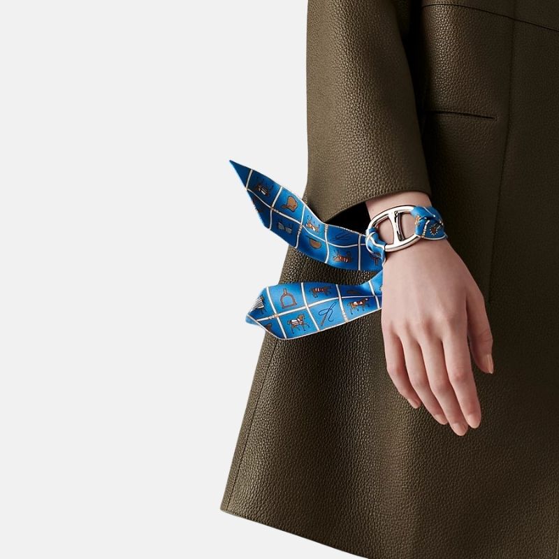 Chaine D Ancre Scarf 90 Ring - Image 4