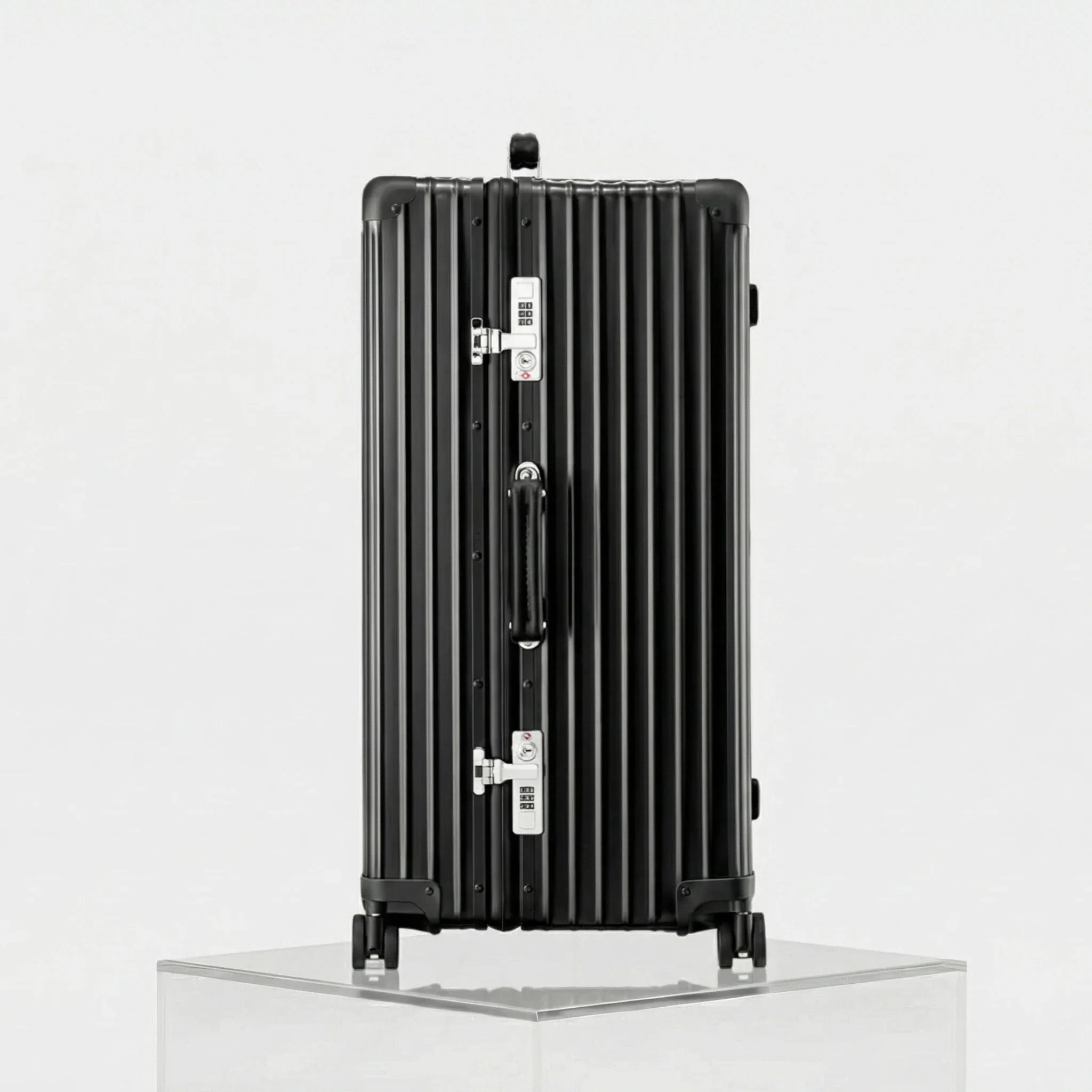 Classic Trunk - Image 5