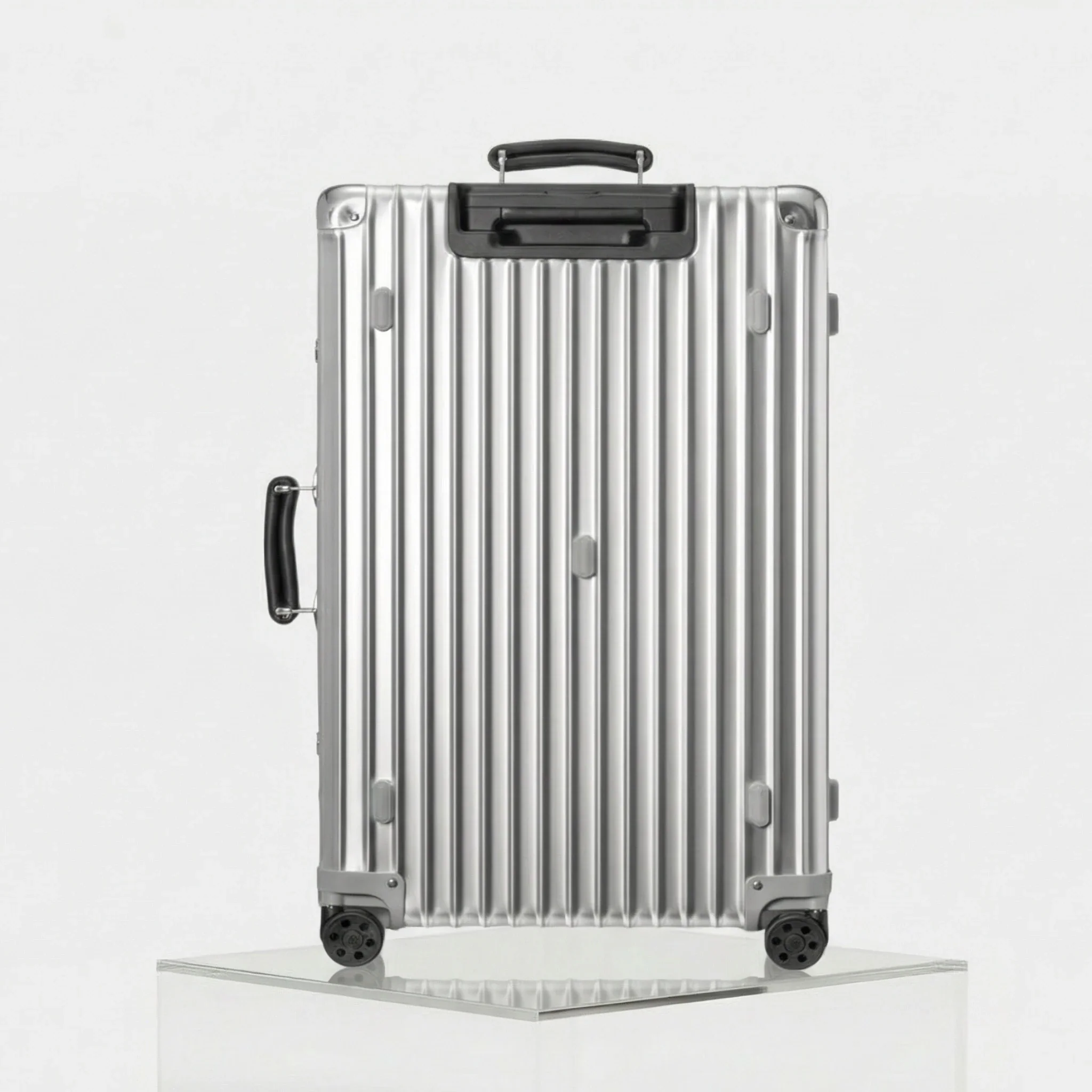 Classic Trunk - Image 9