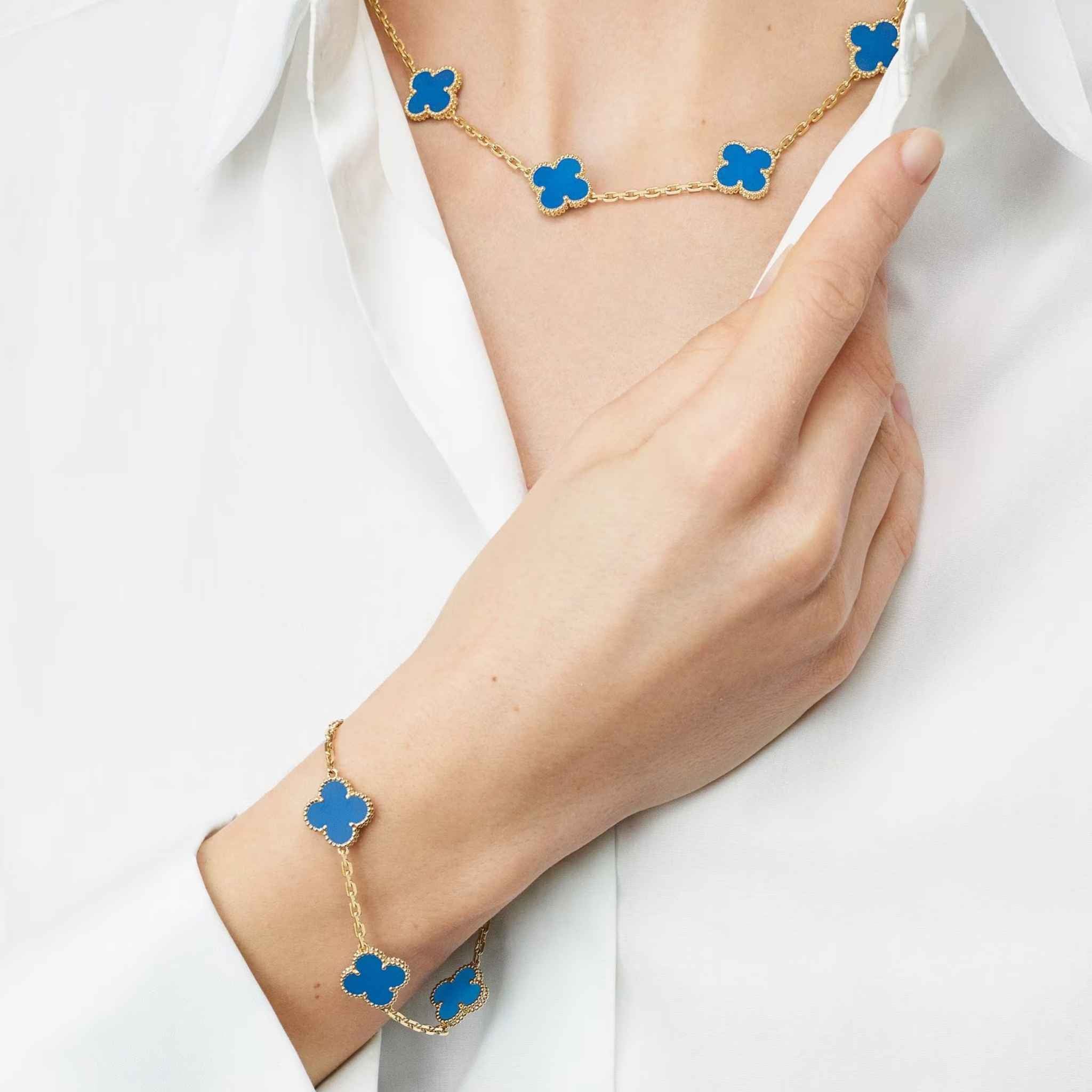 Alhambra Vintage Gold Motifs Bracelet Agate - Image 3